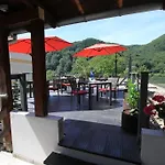 Ferienweingut Serwaziwein 2* Mesenich