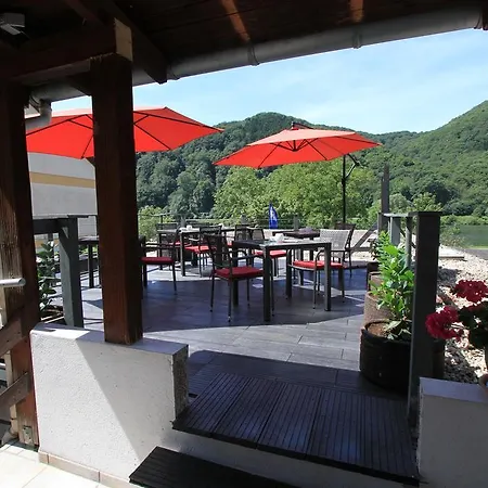 Ferienweingut Serwaziwein 2* ميسينيش