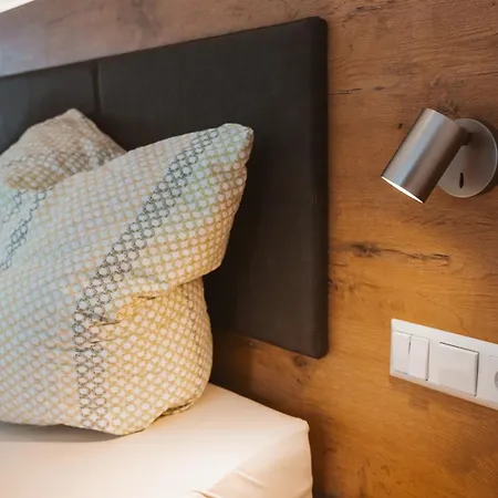 Ferienweingut Serwaziwein