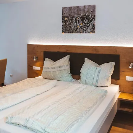 Hotel Ferienweingut Serwaziwein Mesenich