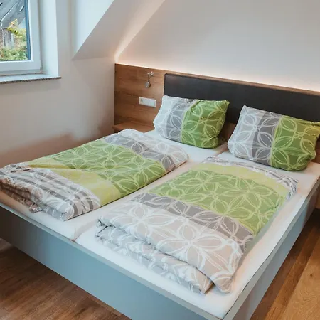 Ferienweingut Serwaziwein Hotel 2*