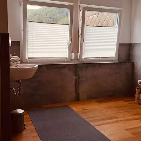 Otel Ferienweingut Serwaziwein 2*