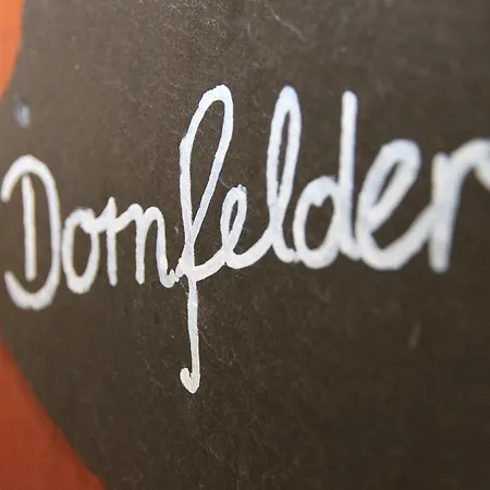 Ferienweingut Serwaziwein Otel Mesenich