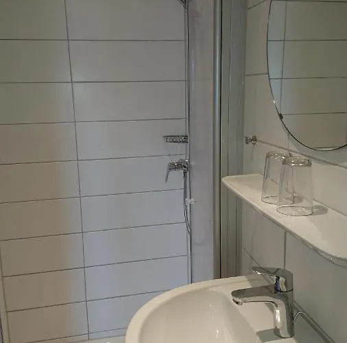 Ferienweingut Serwaziwein 2*