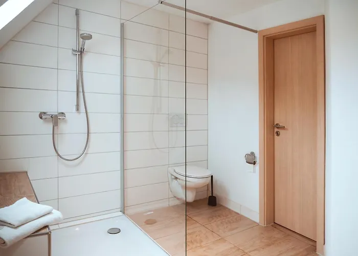 Ferienweingut Serwaziwein Hotel 2*