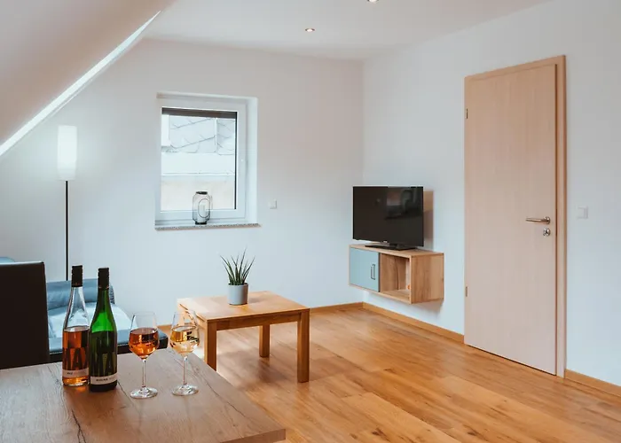 Ferienweingut Serwaziwein Hotel 2*